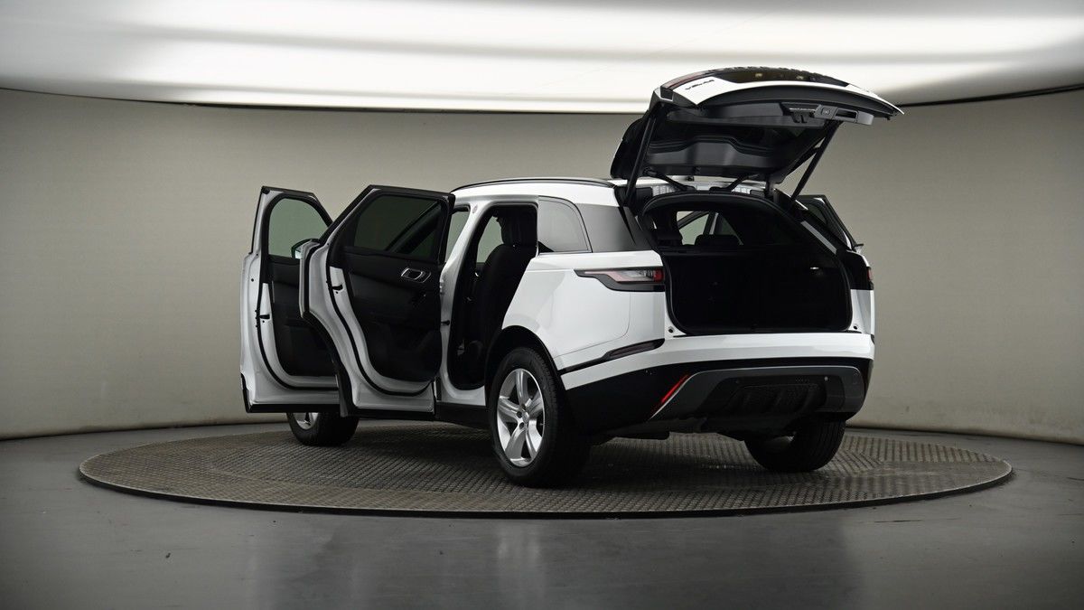 Land Rover Range Rover Velar Image 8