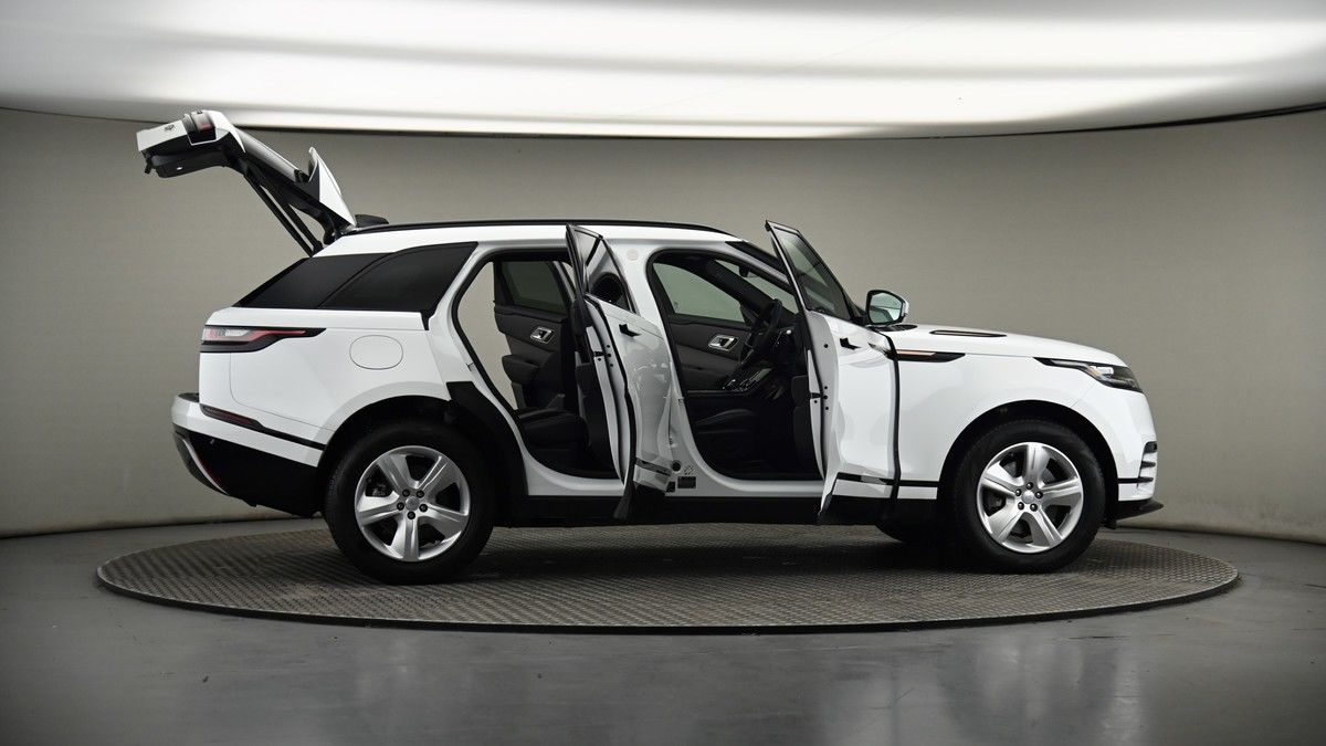 More views of Land Rover Range Rover Velar