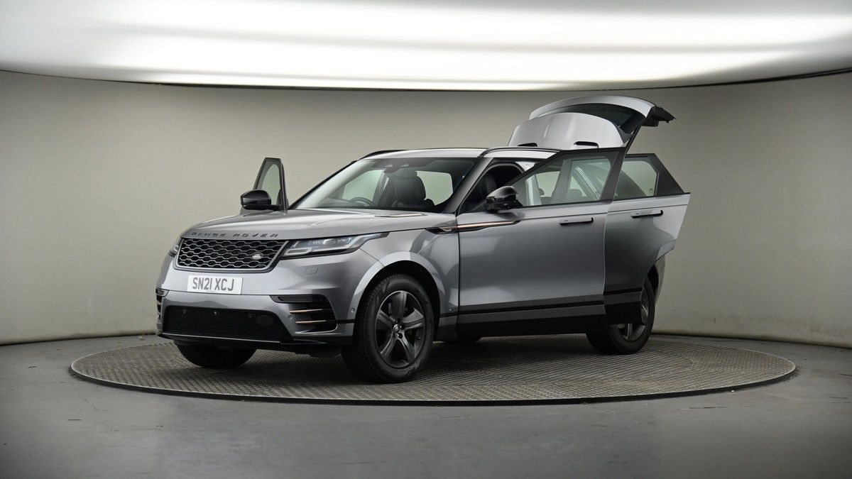 More views of Land Rover Range Rover Velar