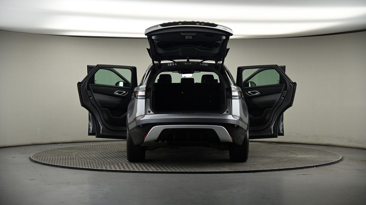 More views of Land Rover Range Rover Velar