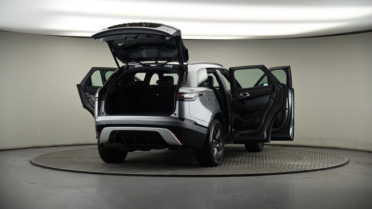 More views of Land Rover Range Rover Velar