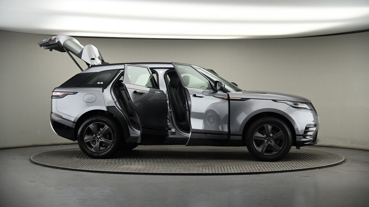 More views of Land Rover Range Rover Velar