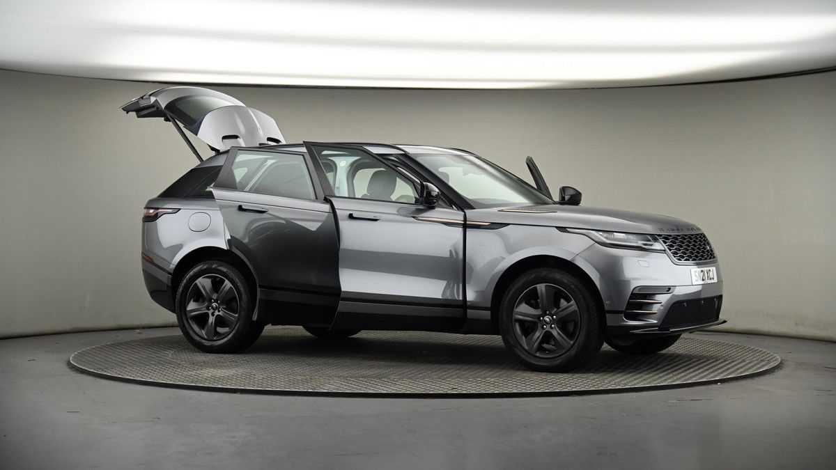 More views of Land Rover Range Rover Velar