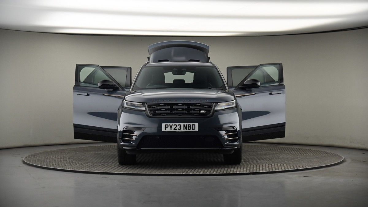 More views of Land Rover Range Rover Velar