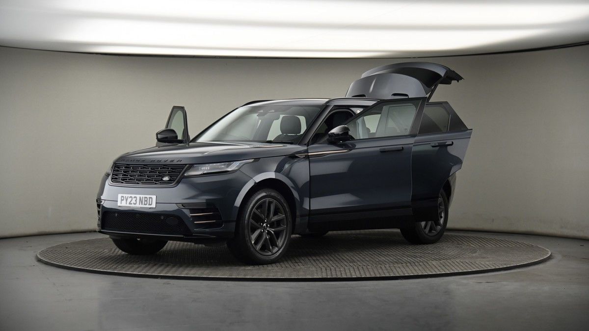 More views of Land Rover Range Rover Velar