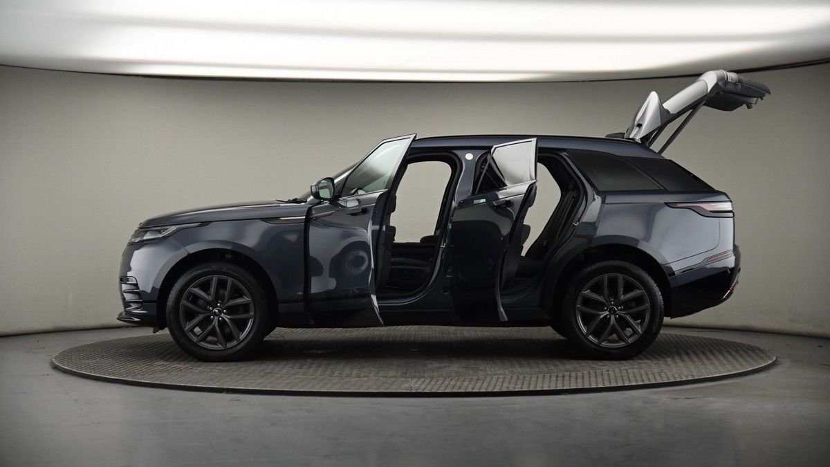 More views of Land Rover Range Rover Velar