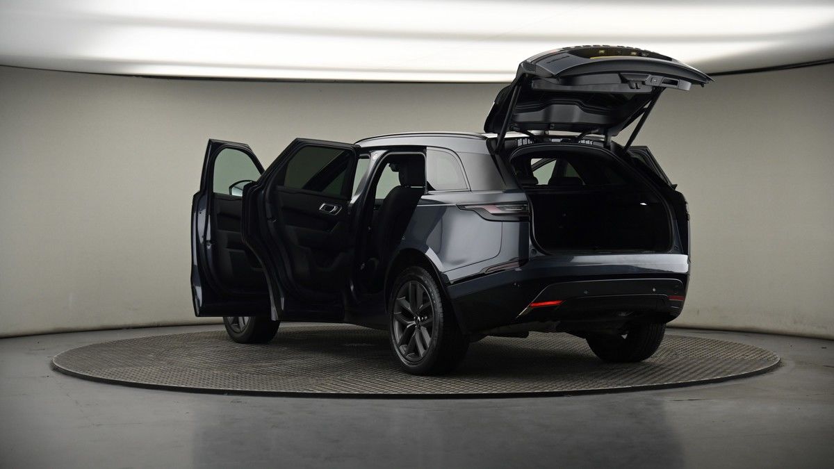 Land Rover Range Rover Velar Image 8