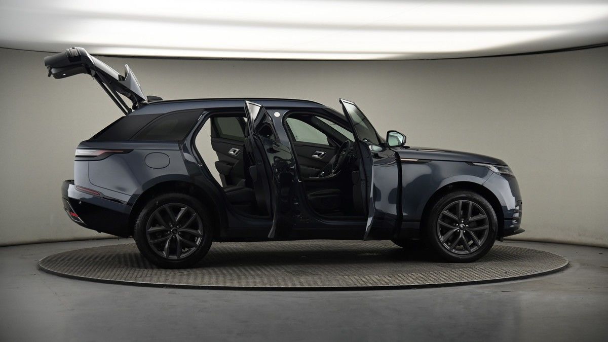 More views of Land Rover Range Rover Velar