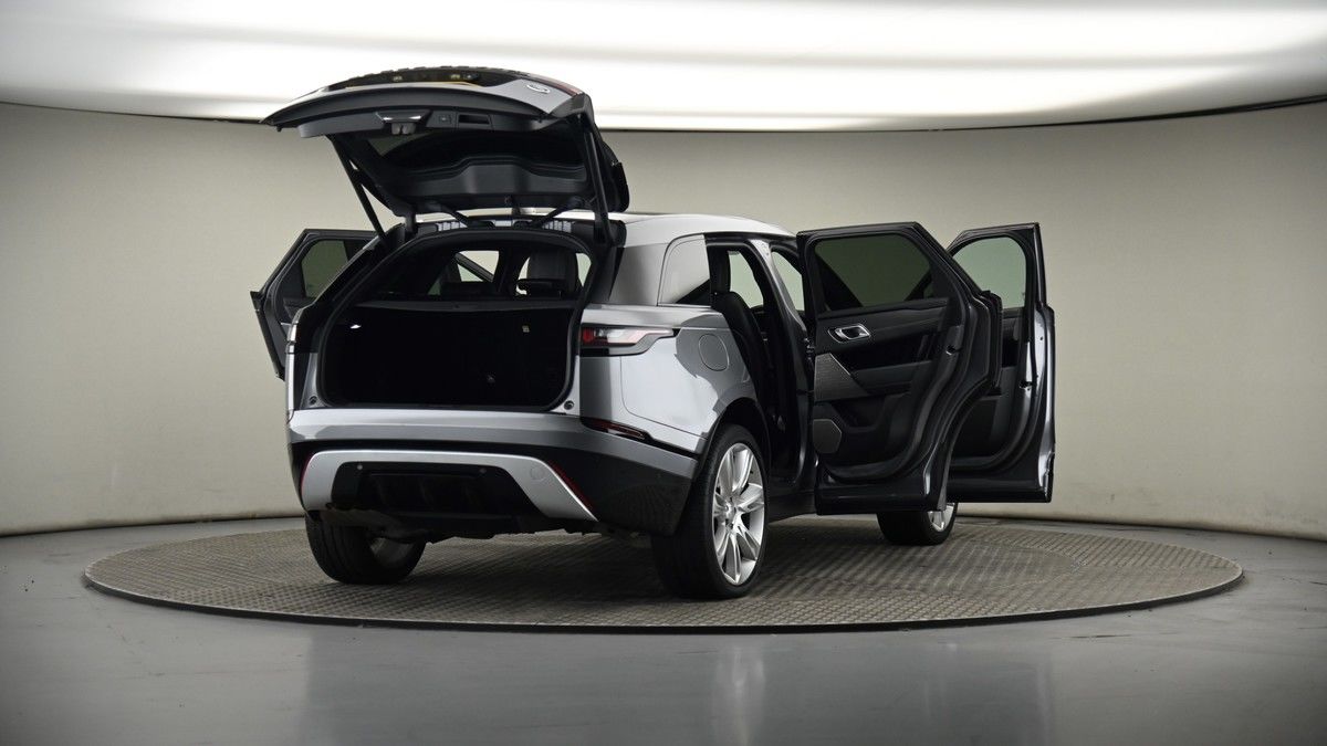 More views of Land Rover Range Rover Velar