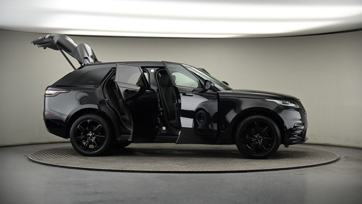 More views of Land Rover Range Rover Velar