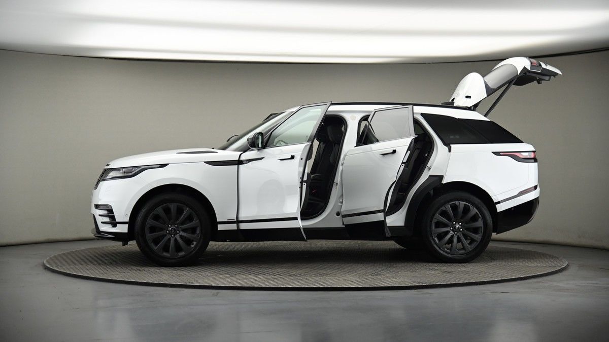 More views of Land Rover Range Rover Velar