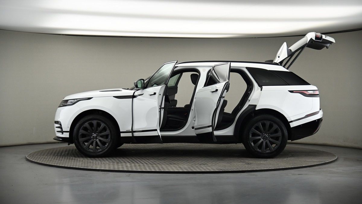 More views of Land Rover Range Rover Velar