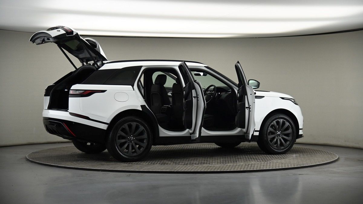 More views of Land Rover Range Rover Velar