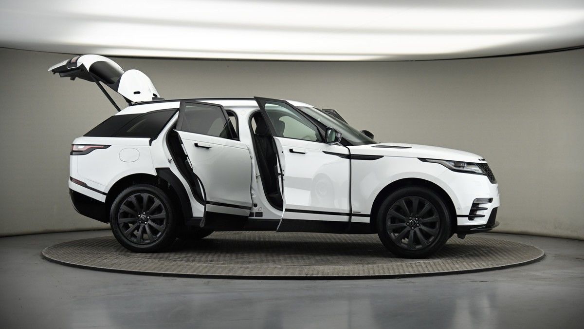 More views of Land Rover Range Rover Velar