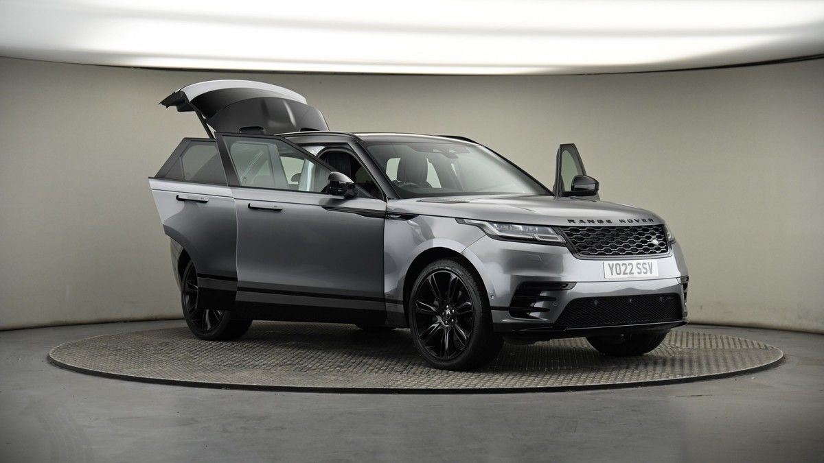 More views of Land Rover Range Rover Velar