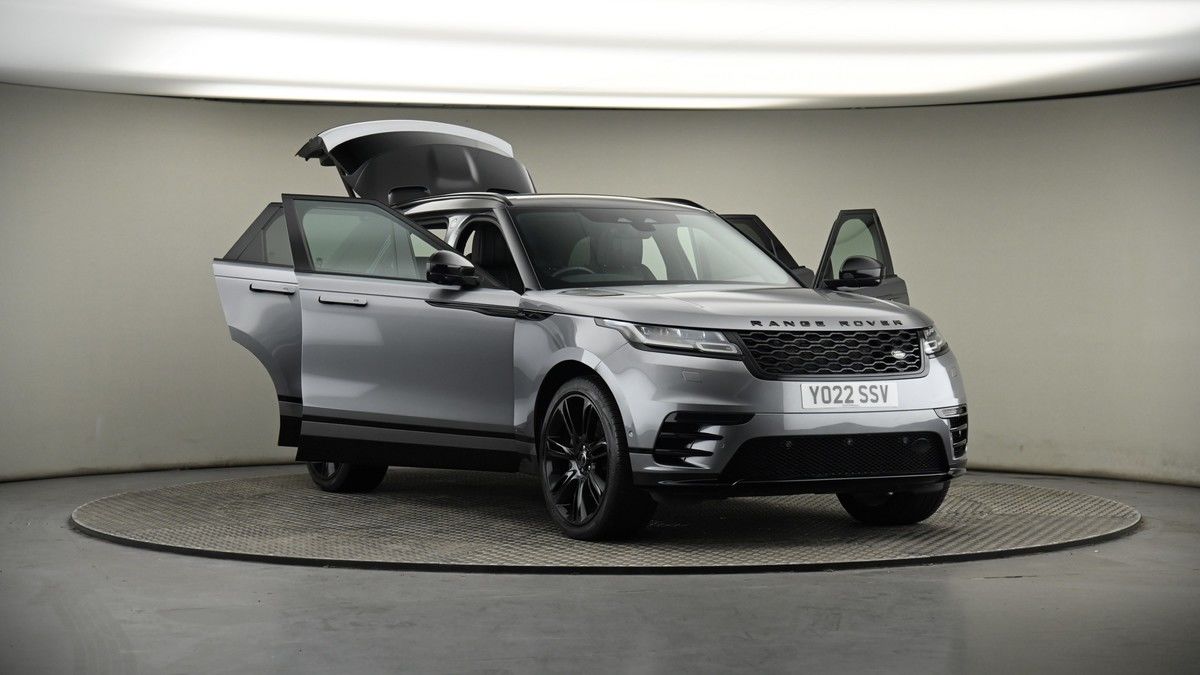 More views of Land Rover Range Rover Velar