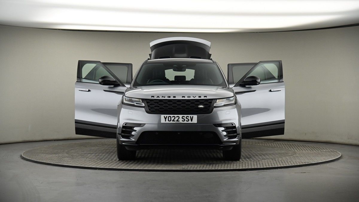 More views of Land Rover Range Rover Velar
