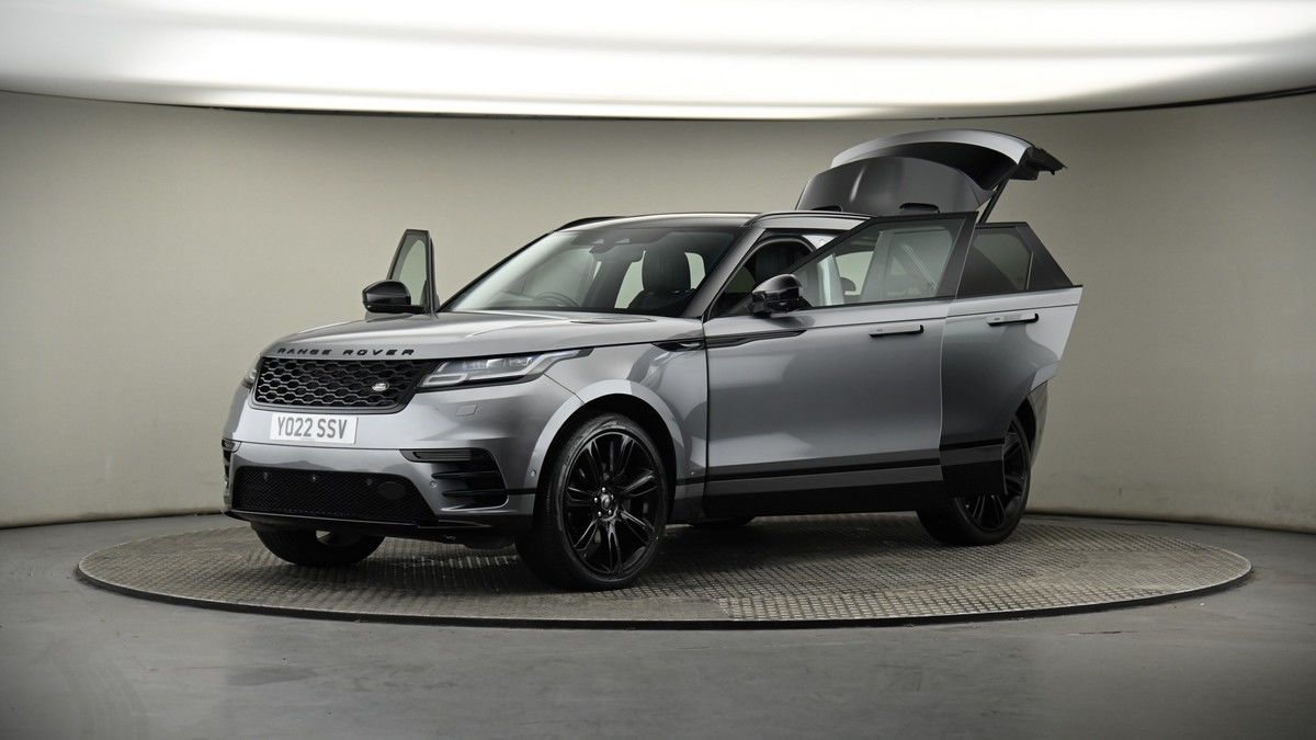More views of Land Rover Range Rover Velar