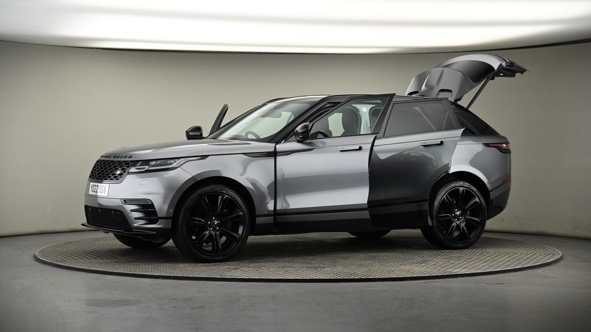 More views of Land Rover Range Rover Velar