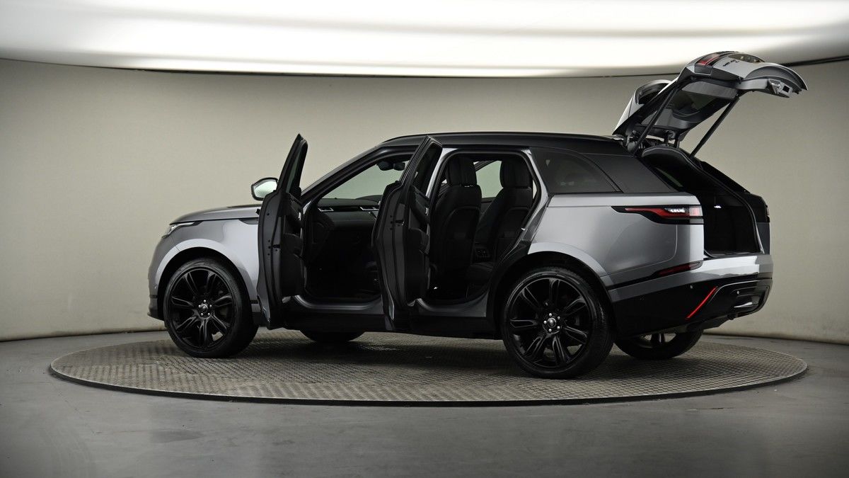 More views of Land Rover Range Rover Velar
