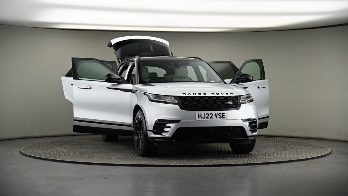 More views of Land Rover Range Rover Velar
