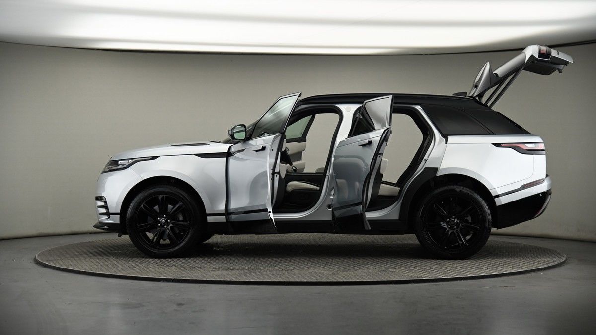 More views of Land Rover Range Rover Velar