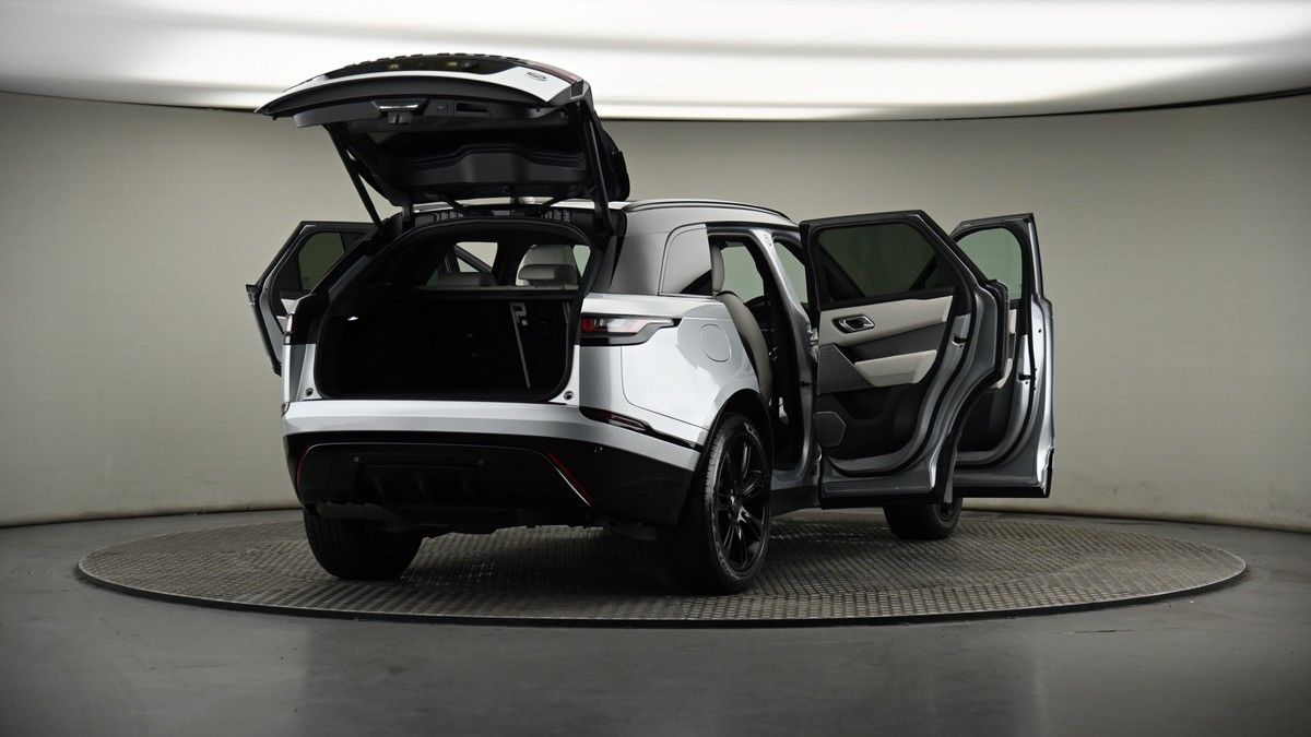 More views of Land Rover Range Rover Velar