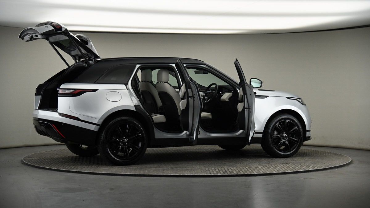 More views of Land Rover Range Rover Velar