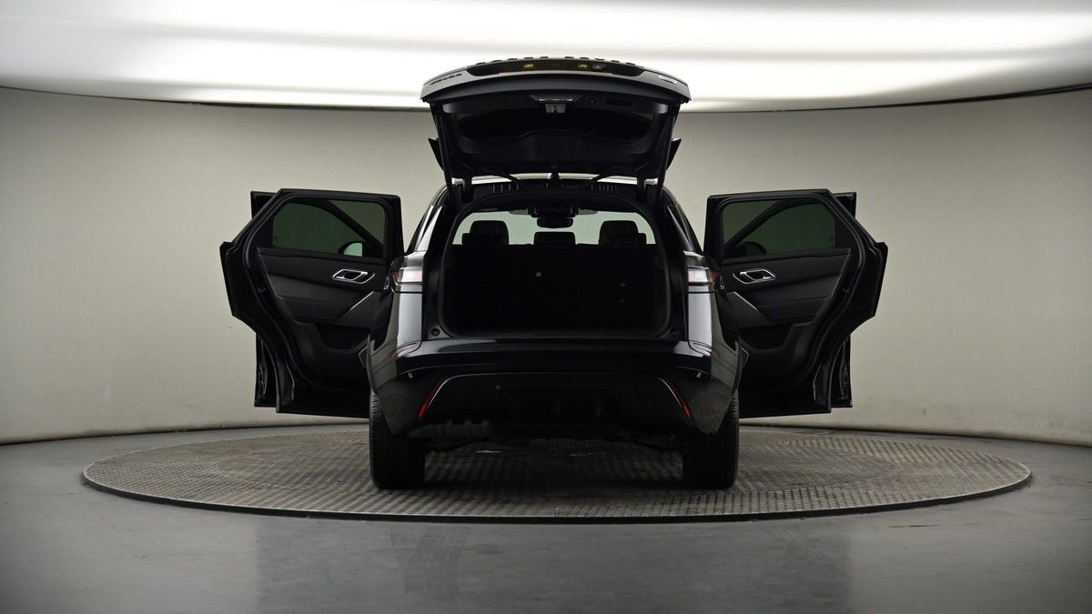 More views of Land Rover Range Rover Velar