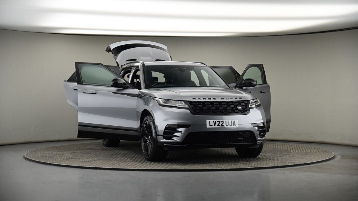 More views of Land Rover Range Rover Velar