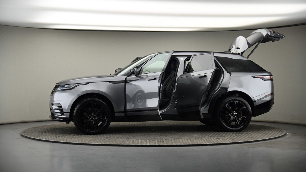 More views of Land Rover Range Rover Velar