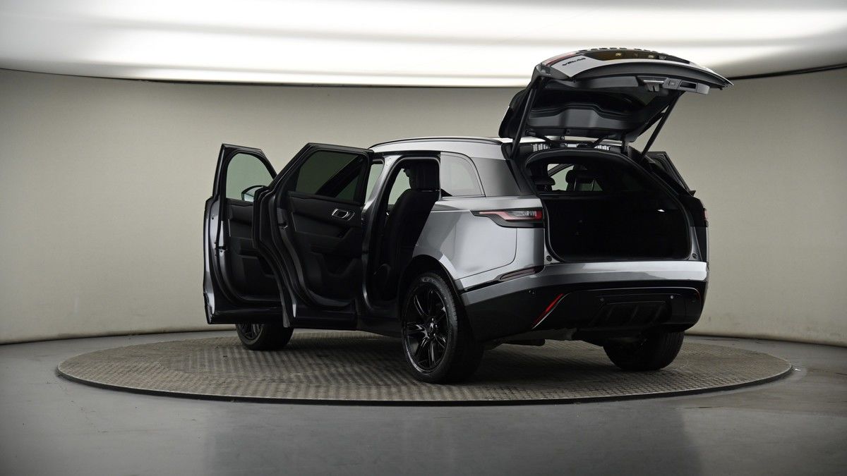 Land Rover Range Rover Velar Image 7