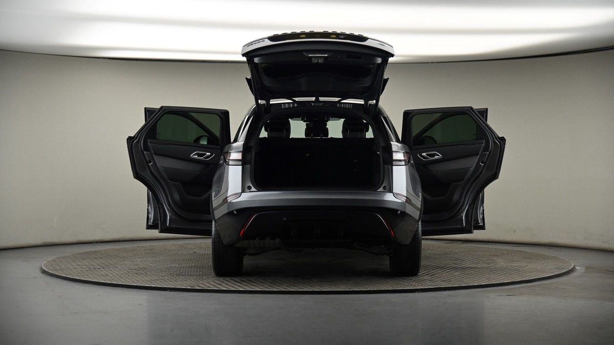 More views of Land Rover Range Rover Velar