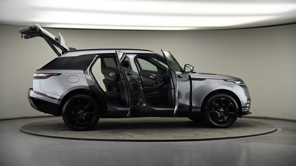 More views of Land Rover Range Rover Velar