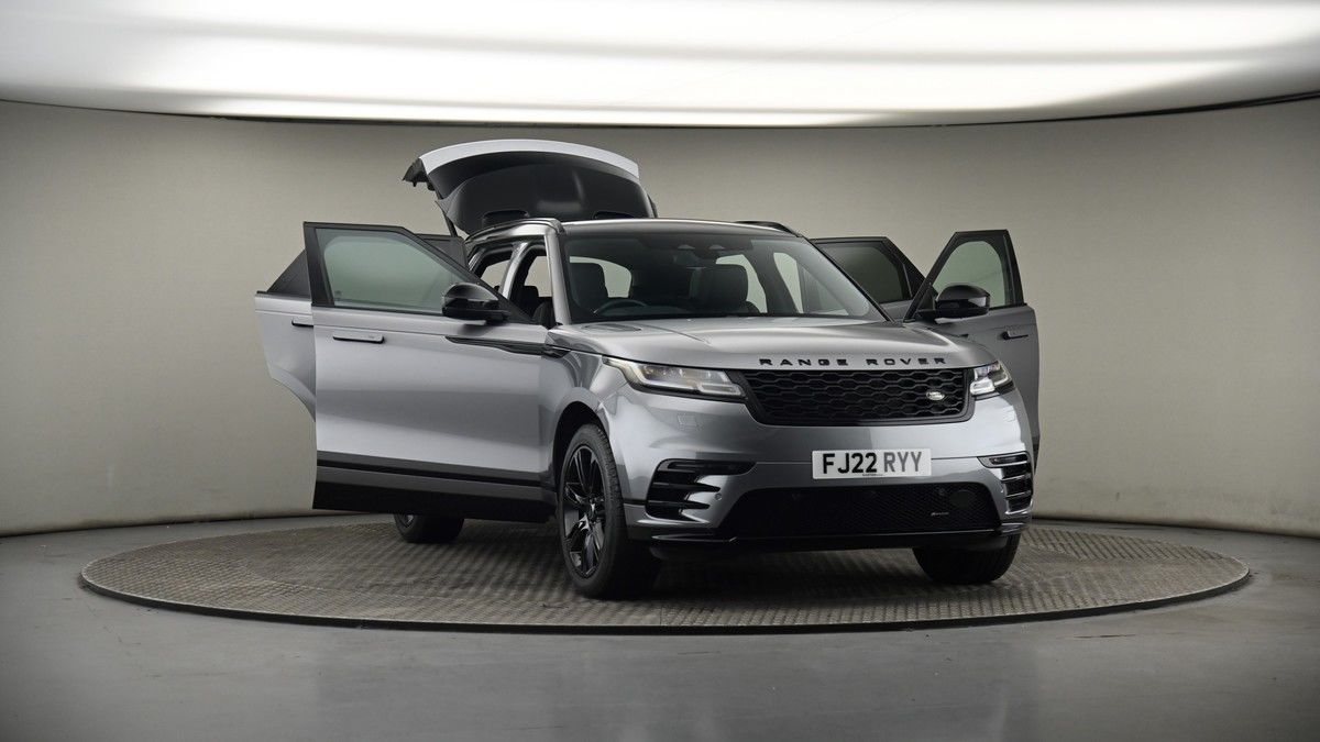 More views of Land Rover Range Rover Velar