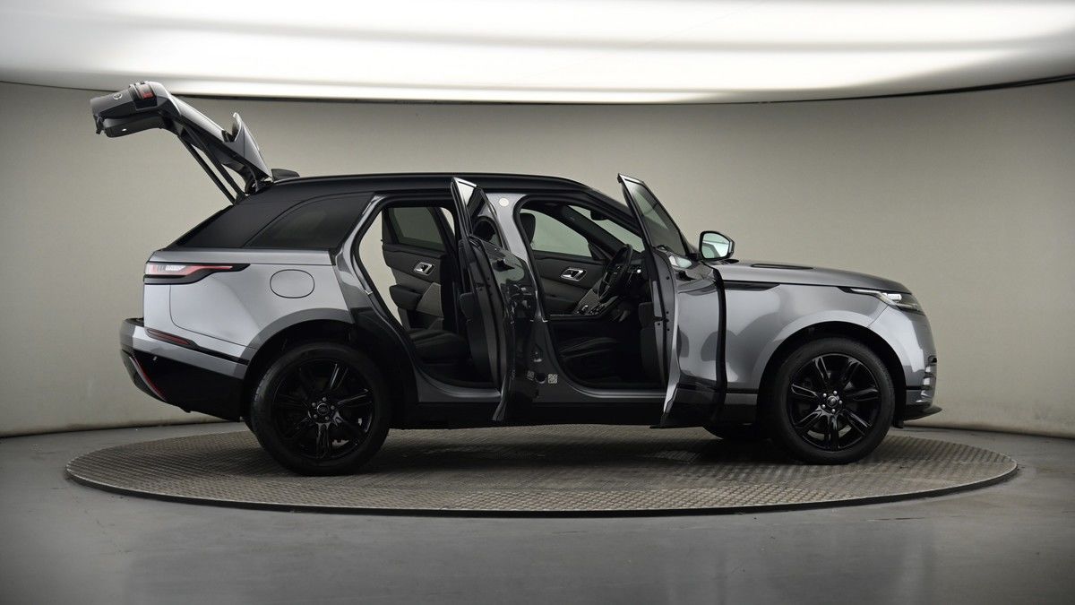 More views of Land Rover Range Rover Velar