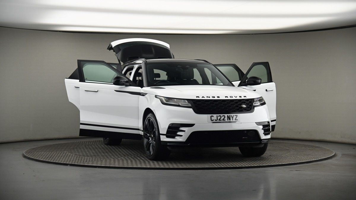 More views of Land Rover Range Rover Velar