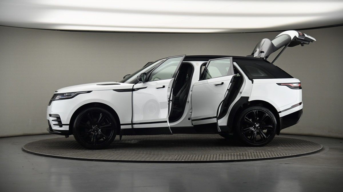 More views of Land Rover Range Rover Velar