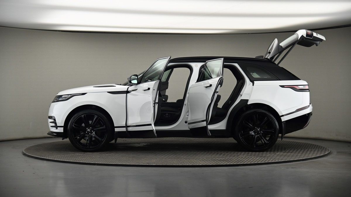 More views of Land Rover Range Rover Velar