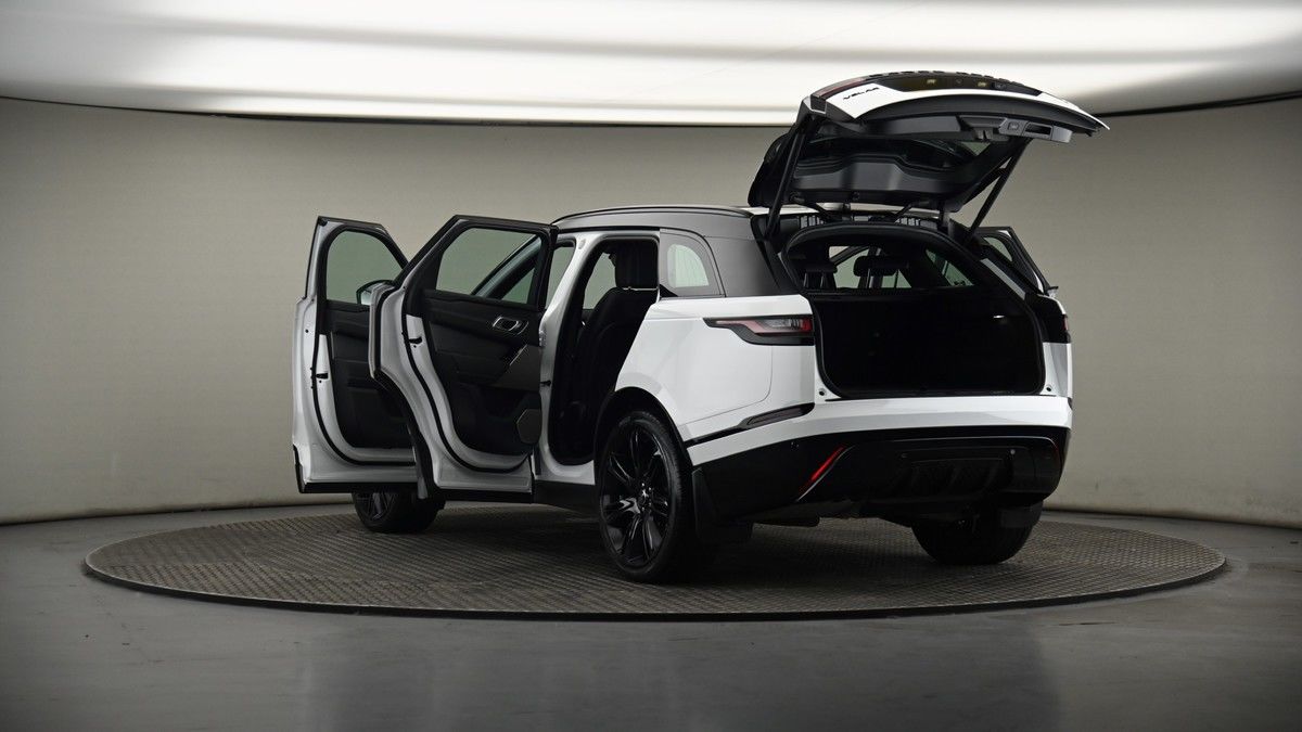 Land Rover Range Rover Velar Image 8