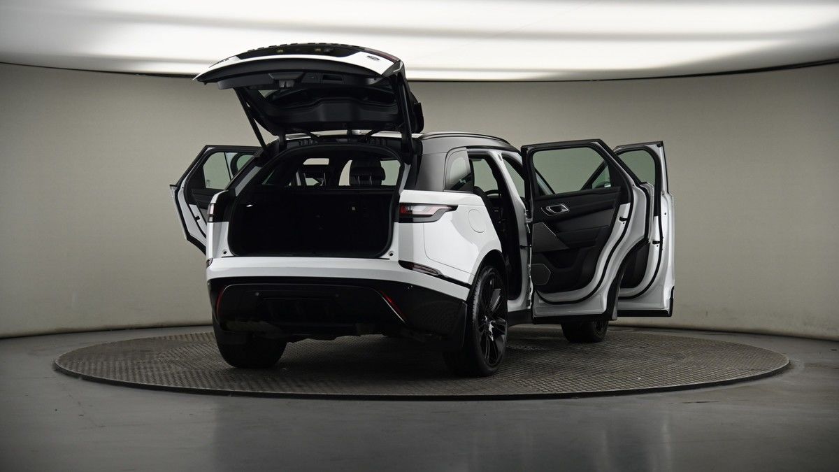 More views of Land Rover Range Rover Velar