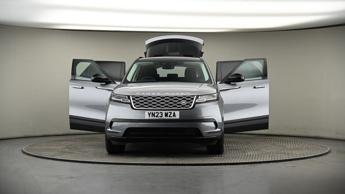 More views of Land Rover Range Rover Velar
