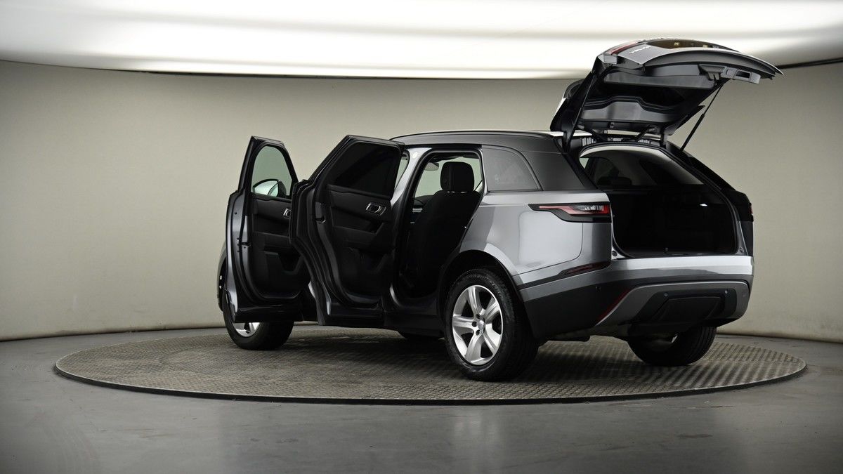 More views of Land Rover Range Rover Velar