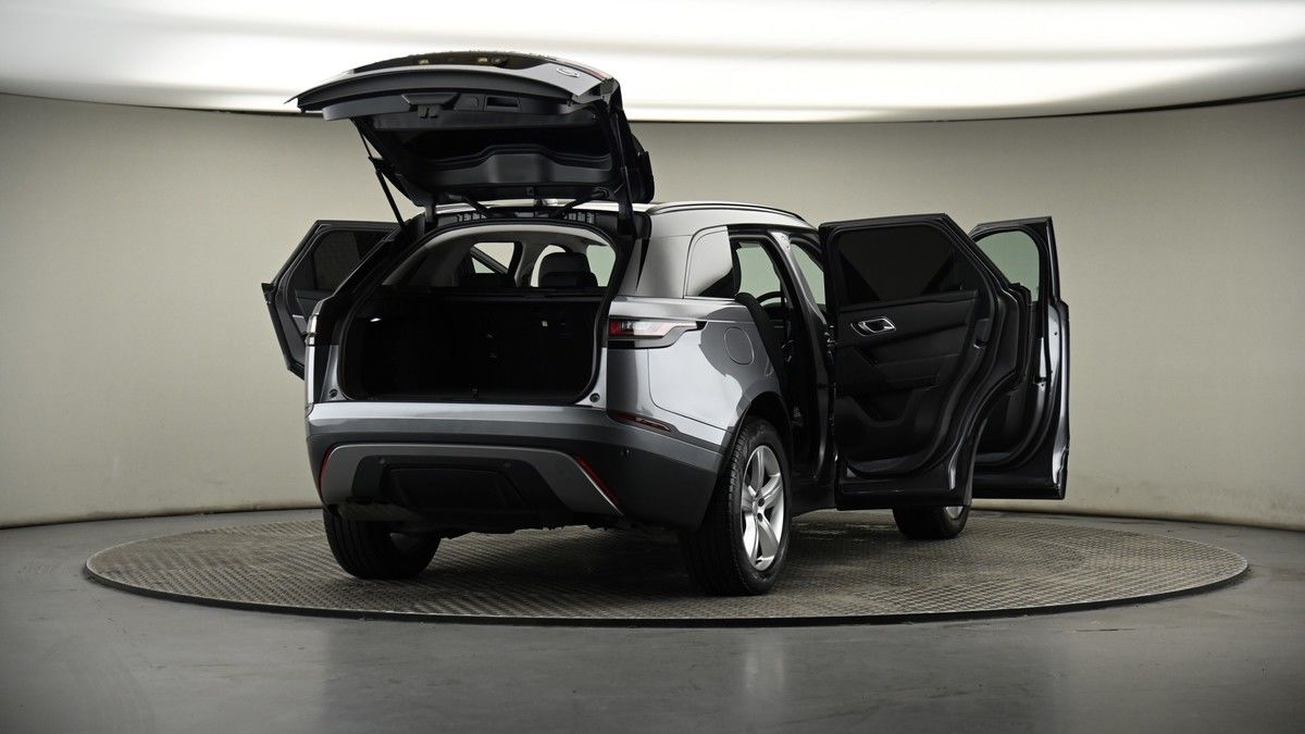 More views of Land Rover Range Rover Velar
