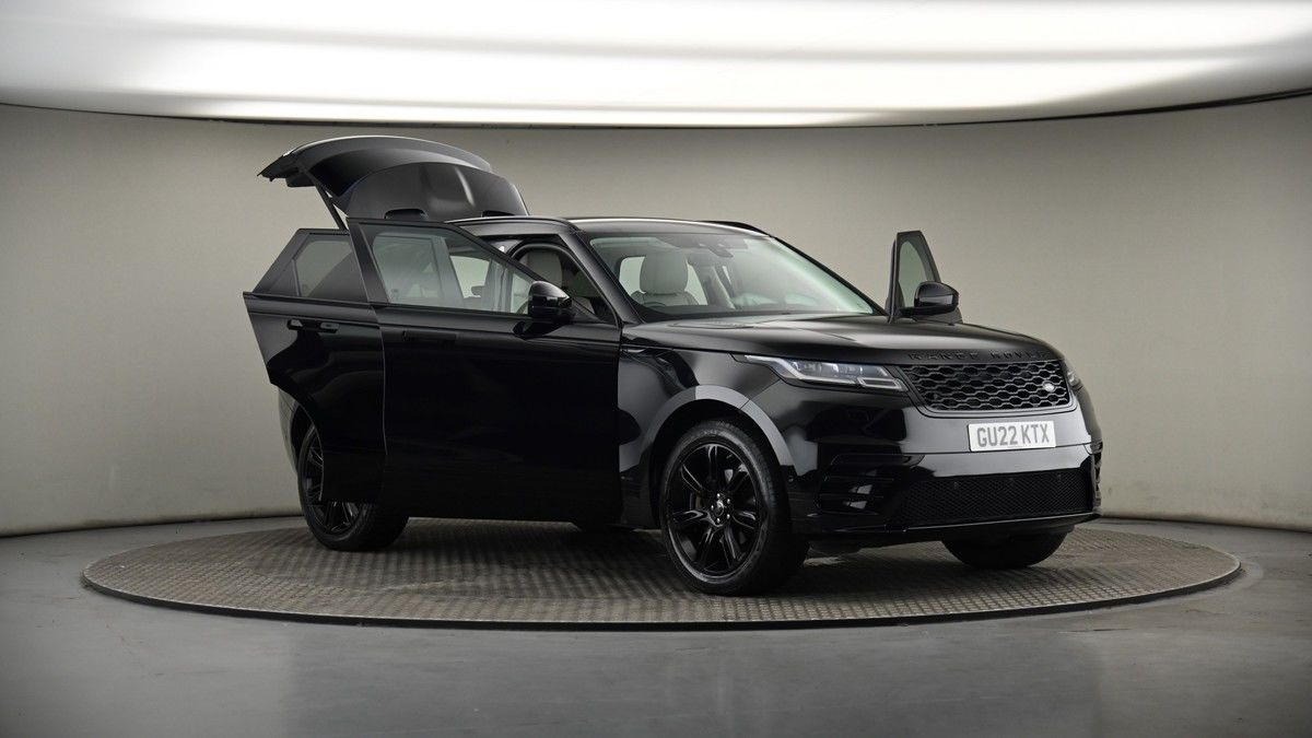 More views of Land Rover Range Rover Velar