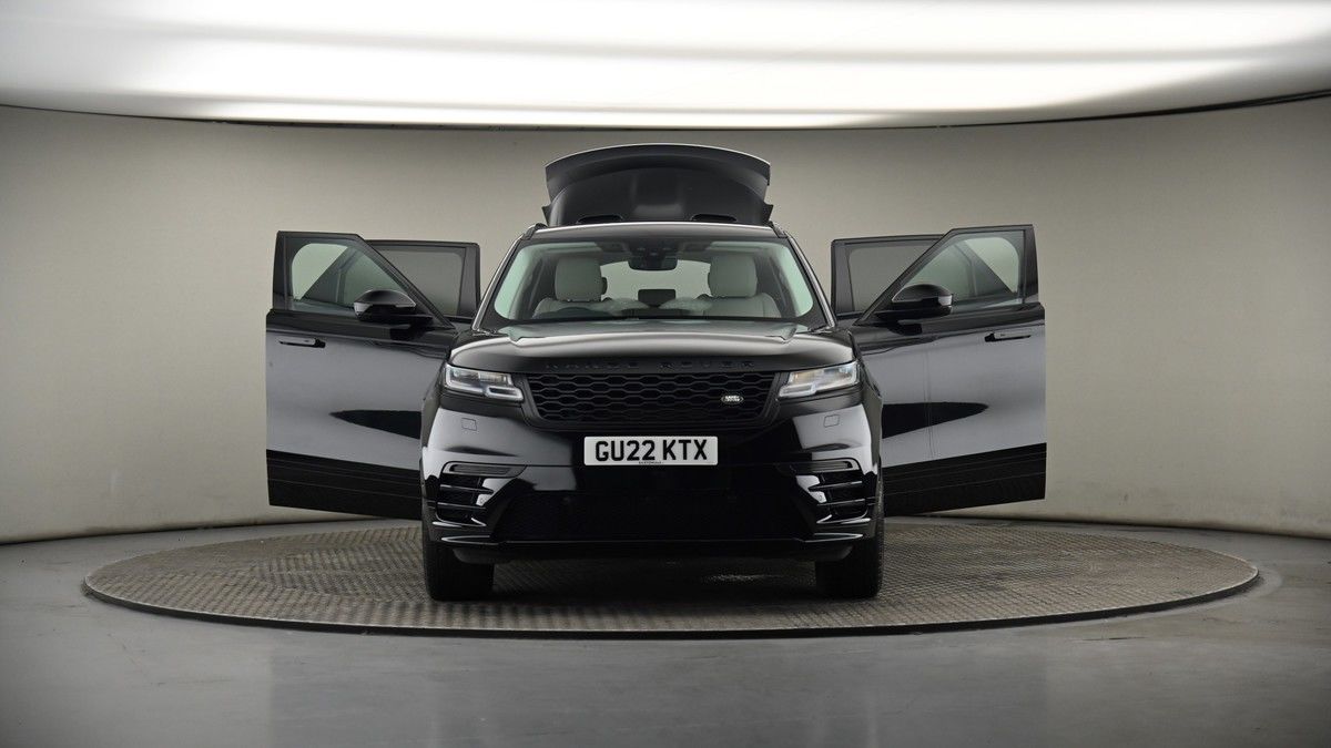 More views of Land Rover Range Rover Velar