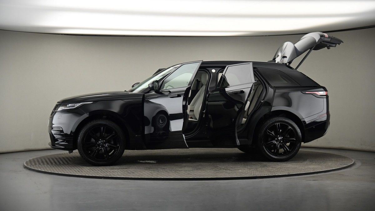 More views of Land Rover Range Rover Velar