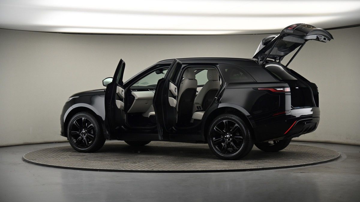 More views of Land Rover Range Rover Velar
