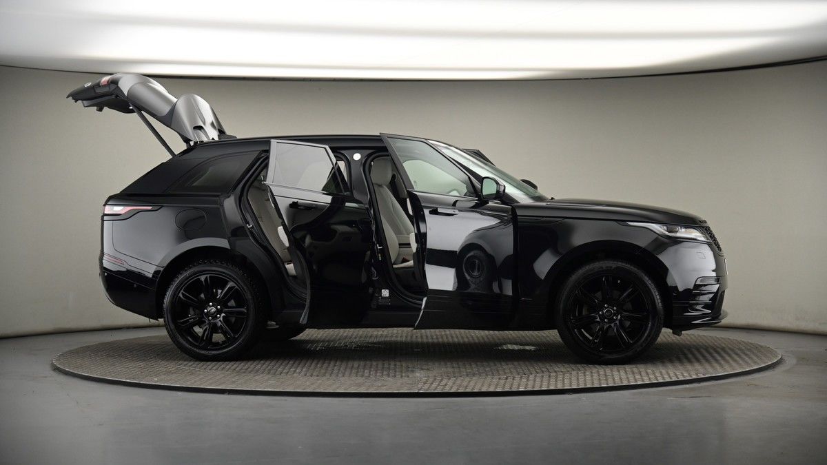 More views of Land Rover Range Rover Velar