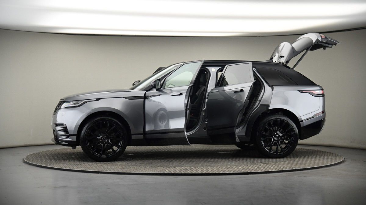 More views of Land Rover Range Rover Velar